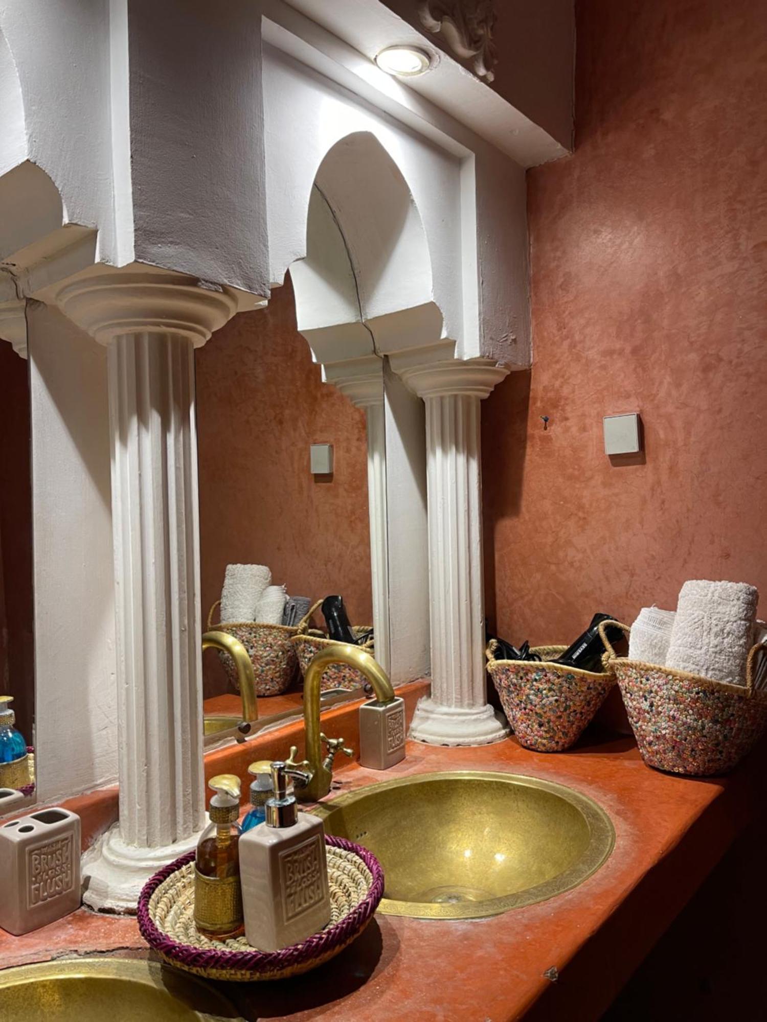 Riad La Caleche & Spa Marrakesh Luaran gambar